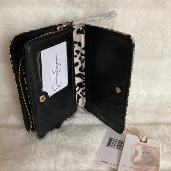 Brand New Jessica Simpson Nicole Natural Python Med Zip Around Cool ! - Picture 4 of 5